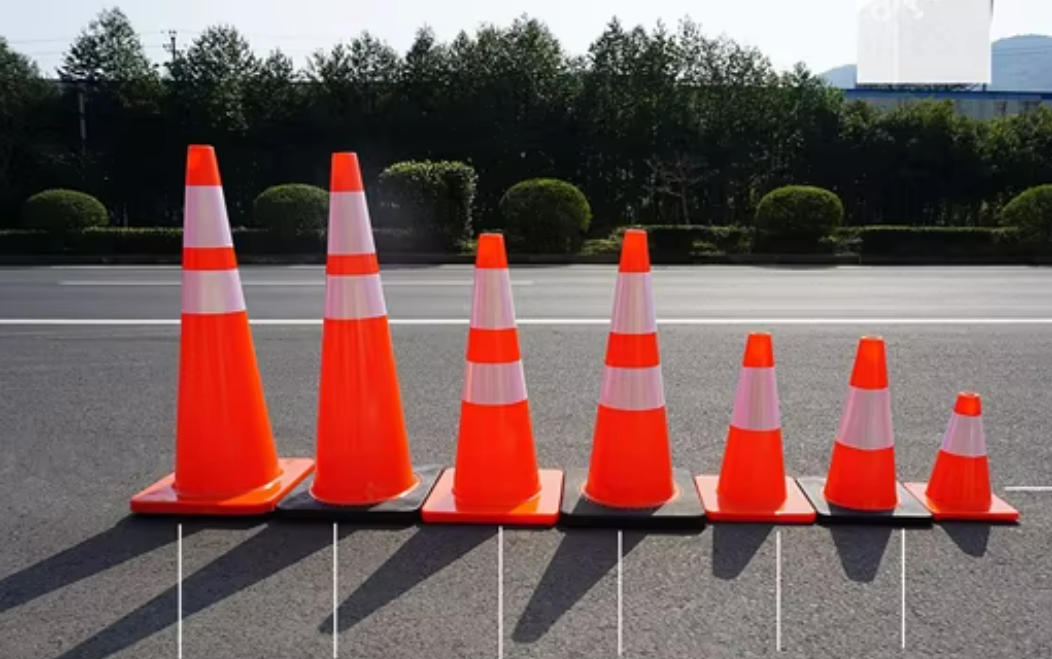 EN13422 Traffic Cones Europe Manufacturer | RA2 Reflective Traff