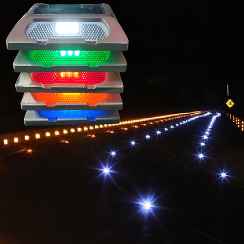 ‌Cat's Eye Road Studs Advantages