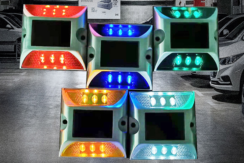 Cat's Eye Road Studs